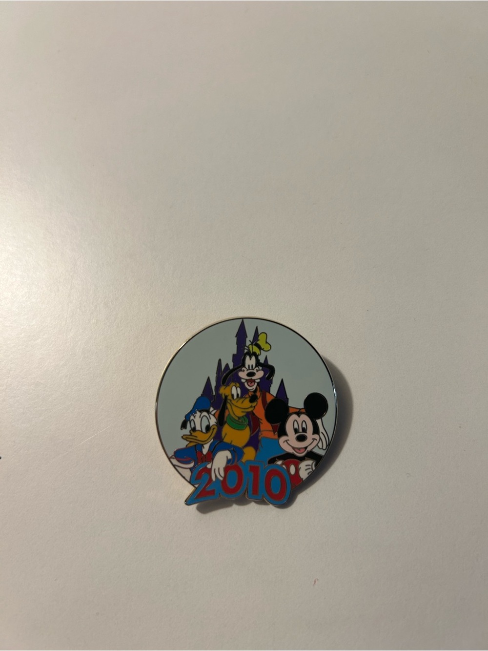 Authentic Disney 2010 Trading Pin